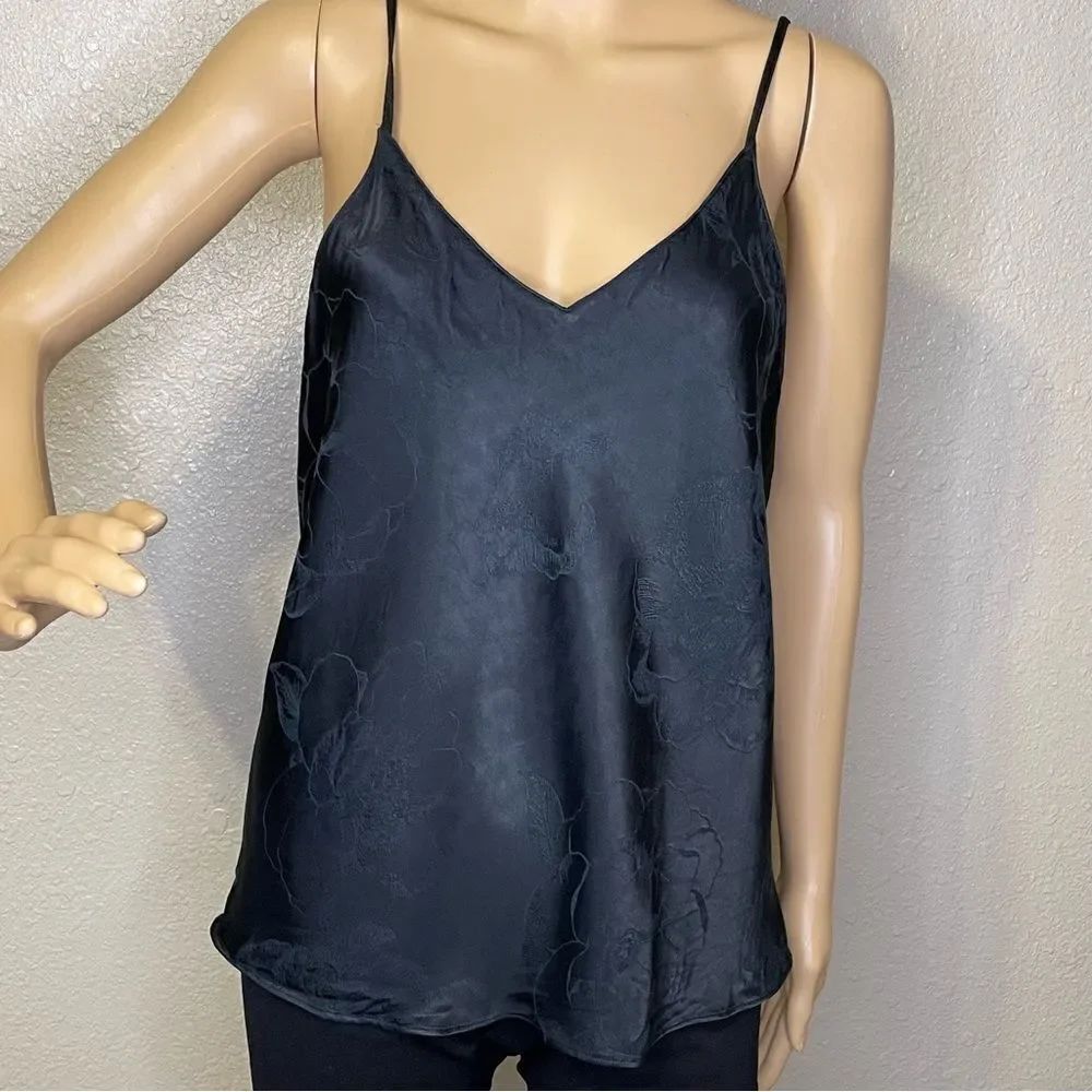 VICTORIA'S SECRET Satin Jacquard Flyaway Back Cami PajamaโTop Black Size Large